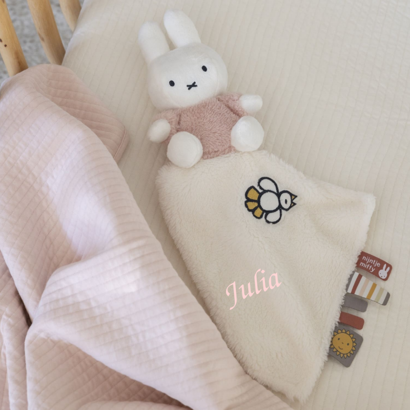 Miffy the rabbit - comforter fluffy pink cream 30 cm 